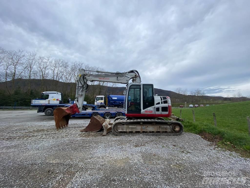 Takeuchi TB 2150 R Pásová rýpadla