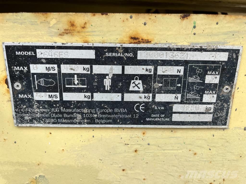 JLG 2646 ES Nůžková zvedací plošina