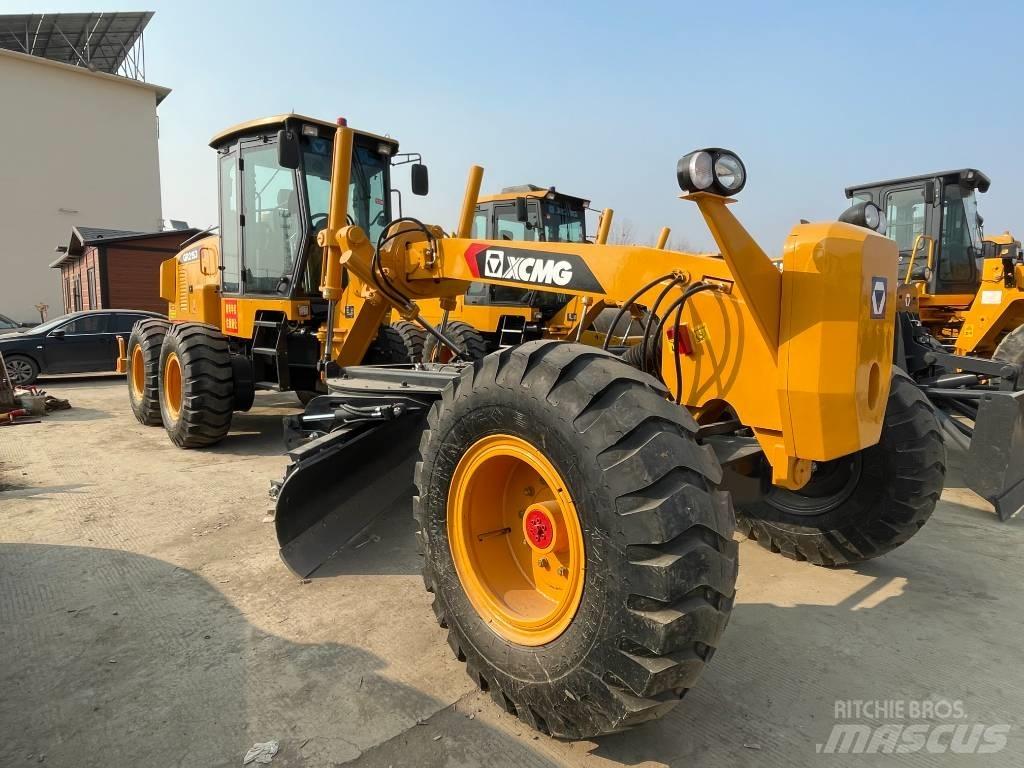 XCMG gr2153 Kolové nakladače