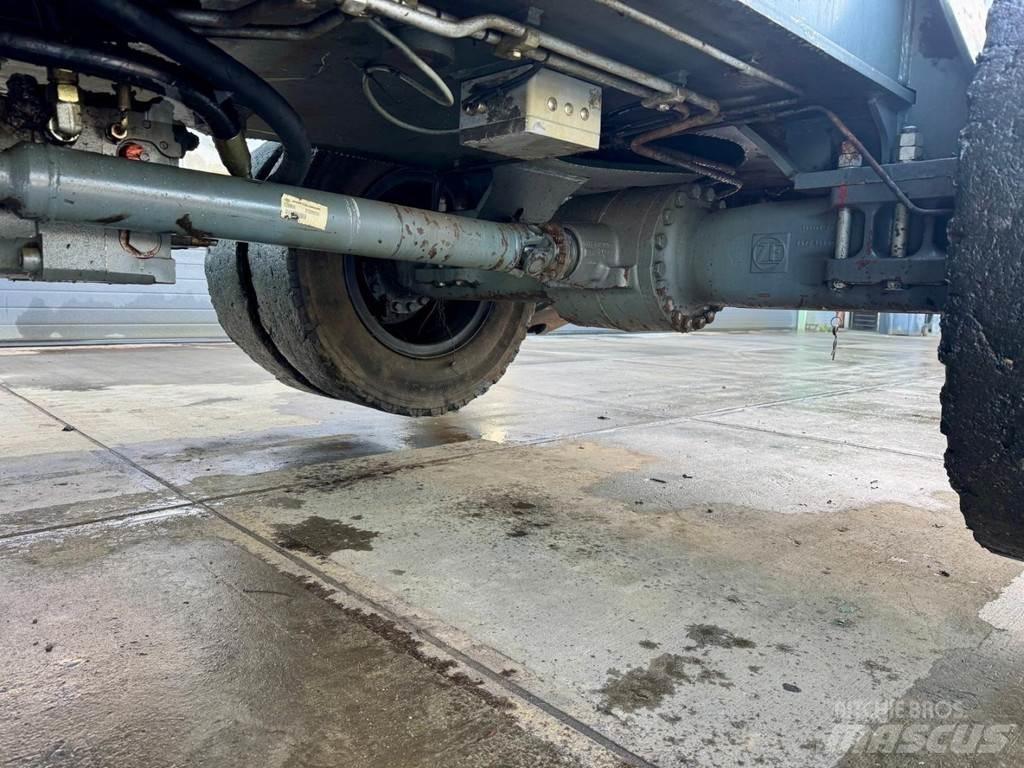 Liebherr A 924 C Stroje pro manipulaci s odpadem