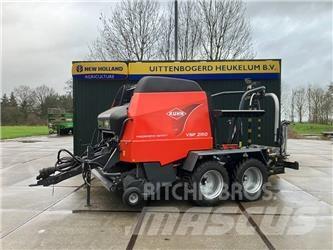 Kuhn VBP 2160 Lis na válcové balíky