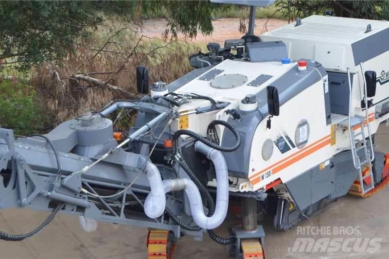 Wirtgen W150 Další