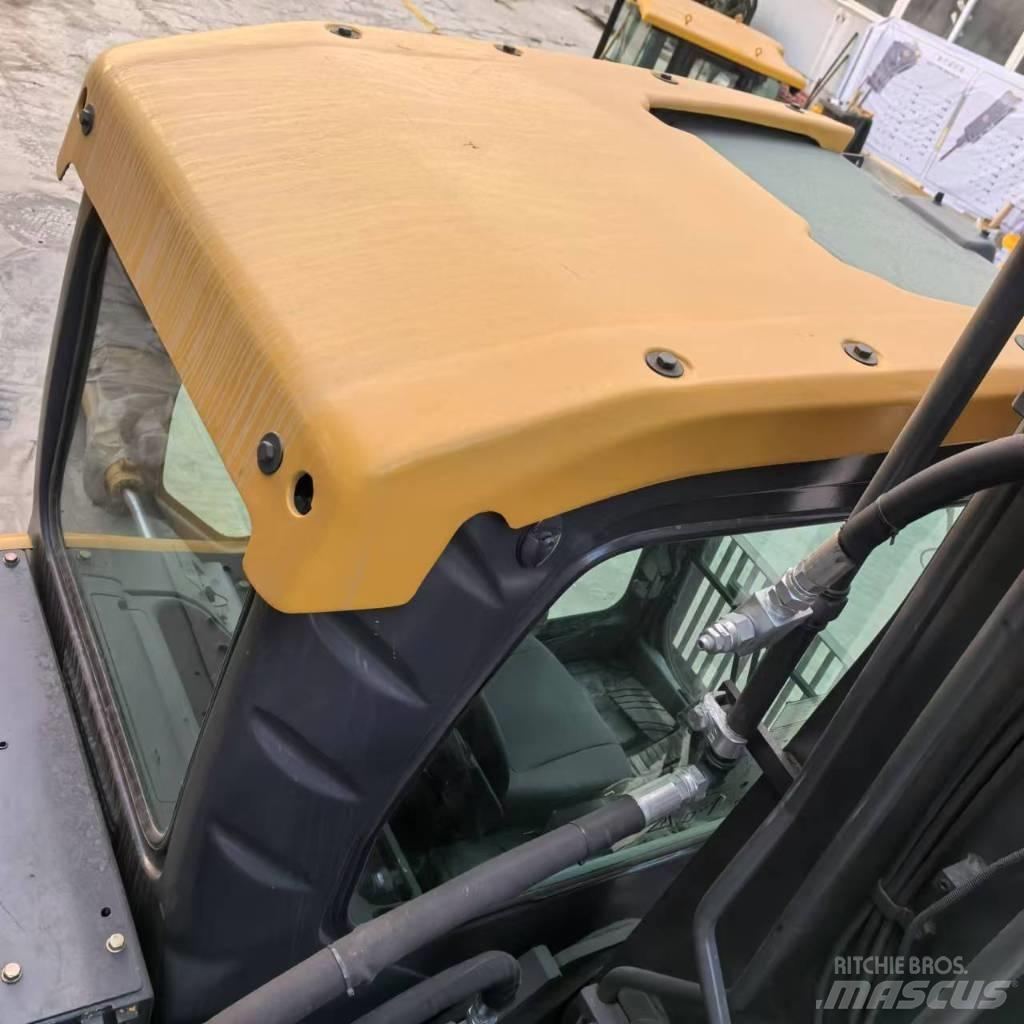 Volvo EC 210 D Pásová rýpadla
