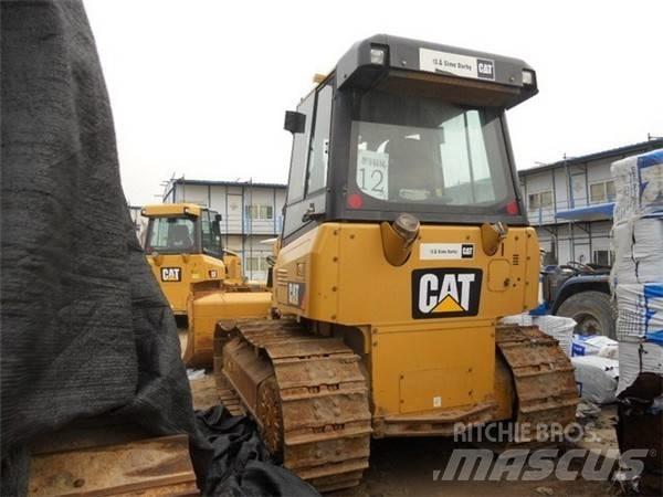 CAT D 5 K LGP Pásové dozery