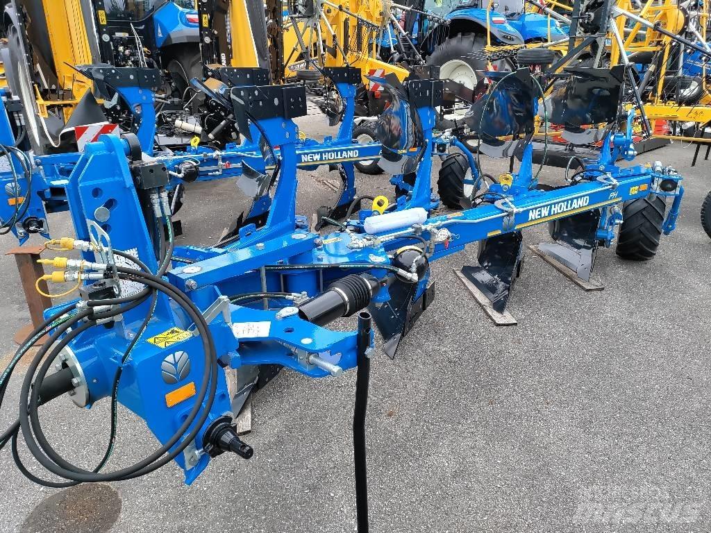 New Holland PHH4 Oboustranné pluhy