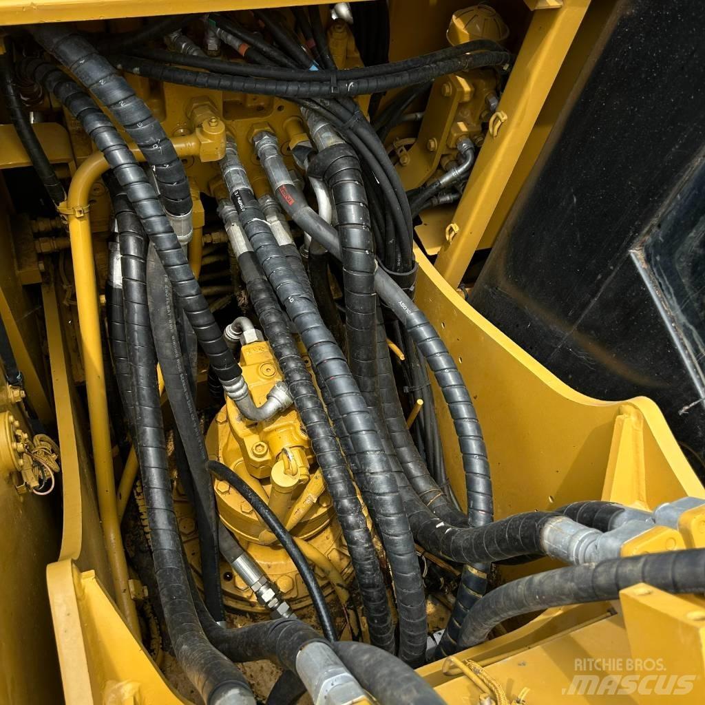 CAT 315 D Pásová rýpadla