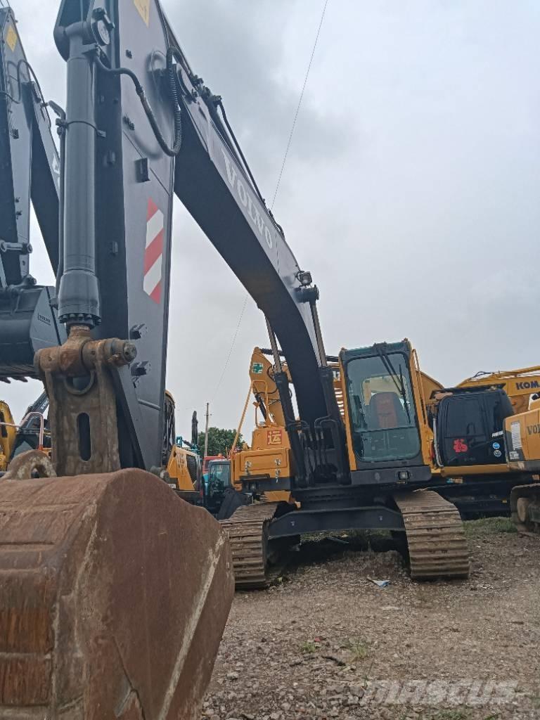 Volvo EC 210 Pásová rýpadla