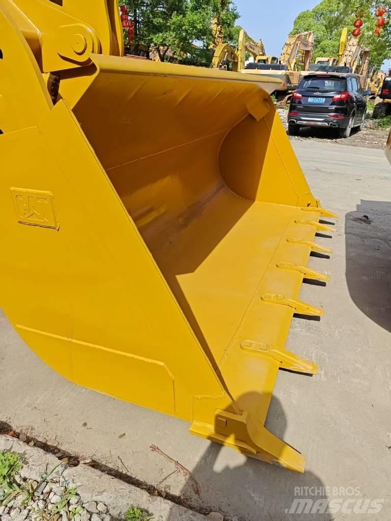 CAT 950 GC Kolové nakladače