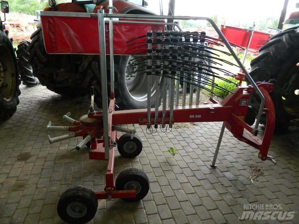 DCM GA 340 3PN 9B Obraceče a shrabovače sena