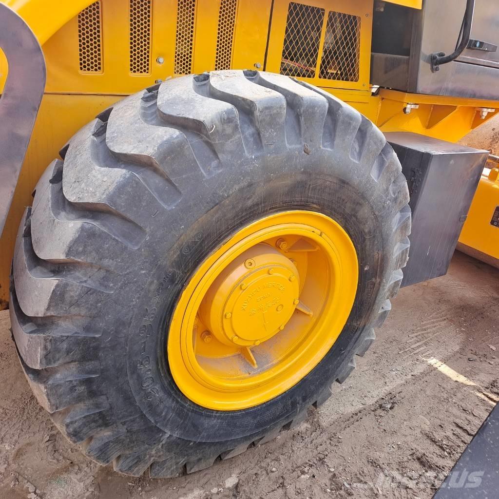 XCMG XS 203 J Tahačové válce