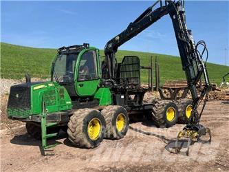 John Deere 1110 E Vyvážecí traktory