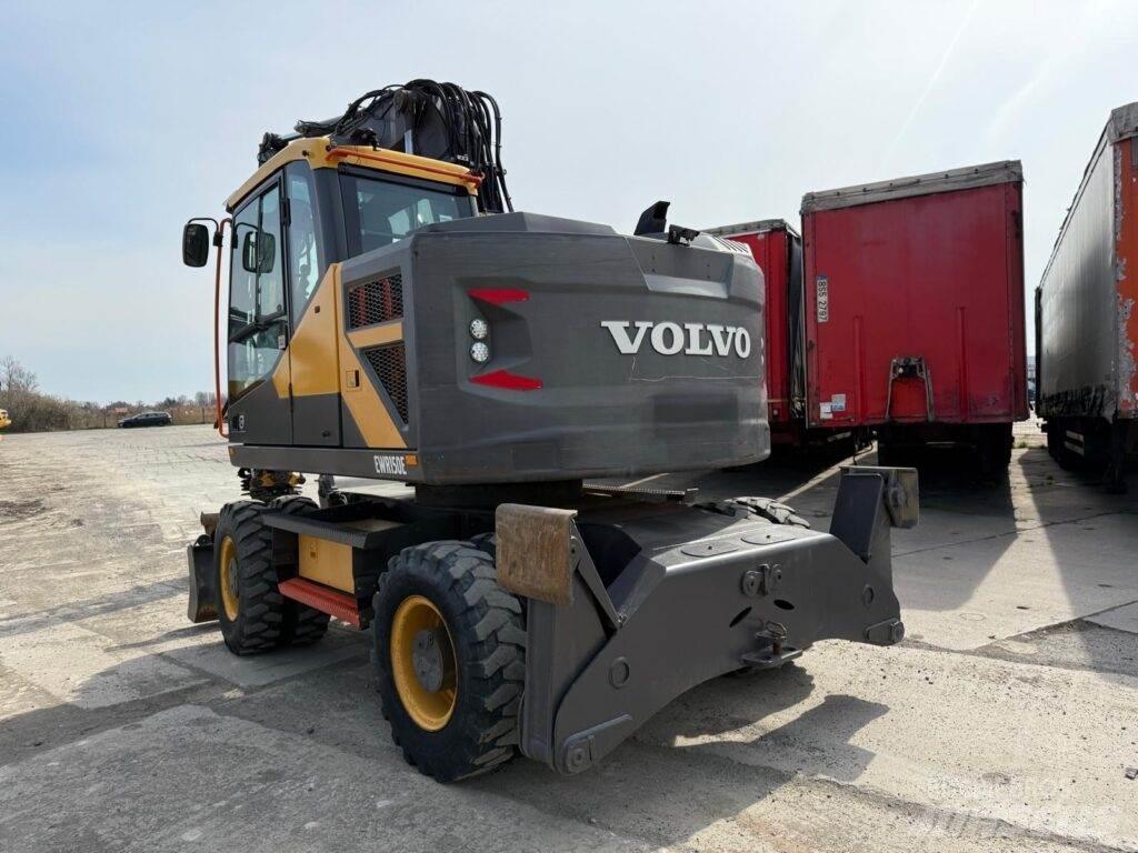 Volvo EWR150E Kolová rýpadla