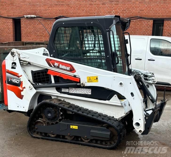 Bobcat T450 Smykem řízené nakladače