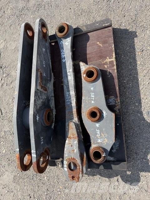 Volvo BUCKET LINK Lopaty