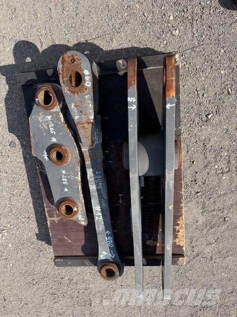 Volvo BUCKET LINK Lopaty