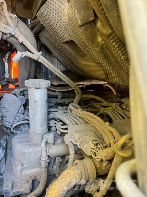 Wacker Neuson DW 90 Vyklápěcí dempry