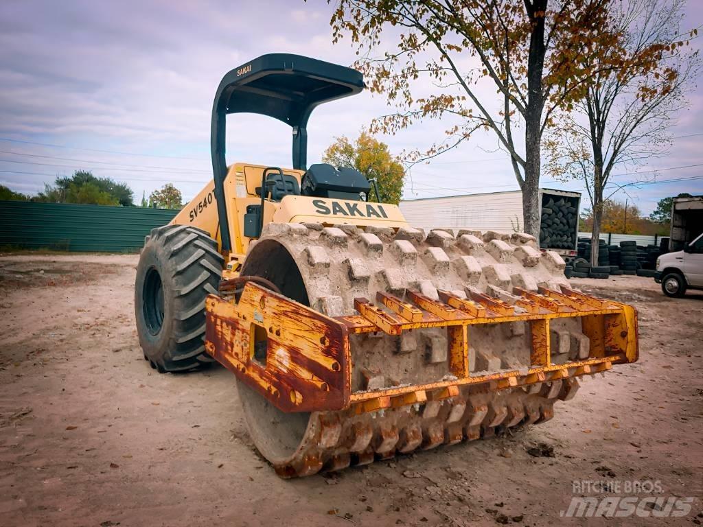 Sakai SV 540 T Tahačové válce
