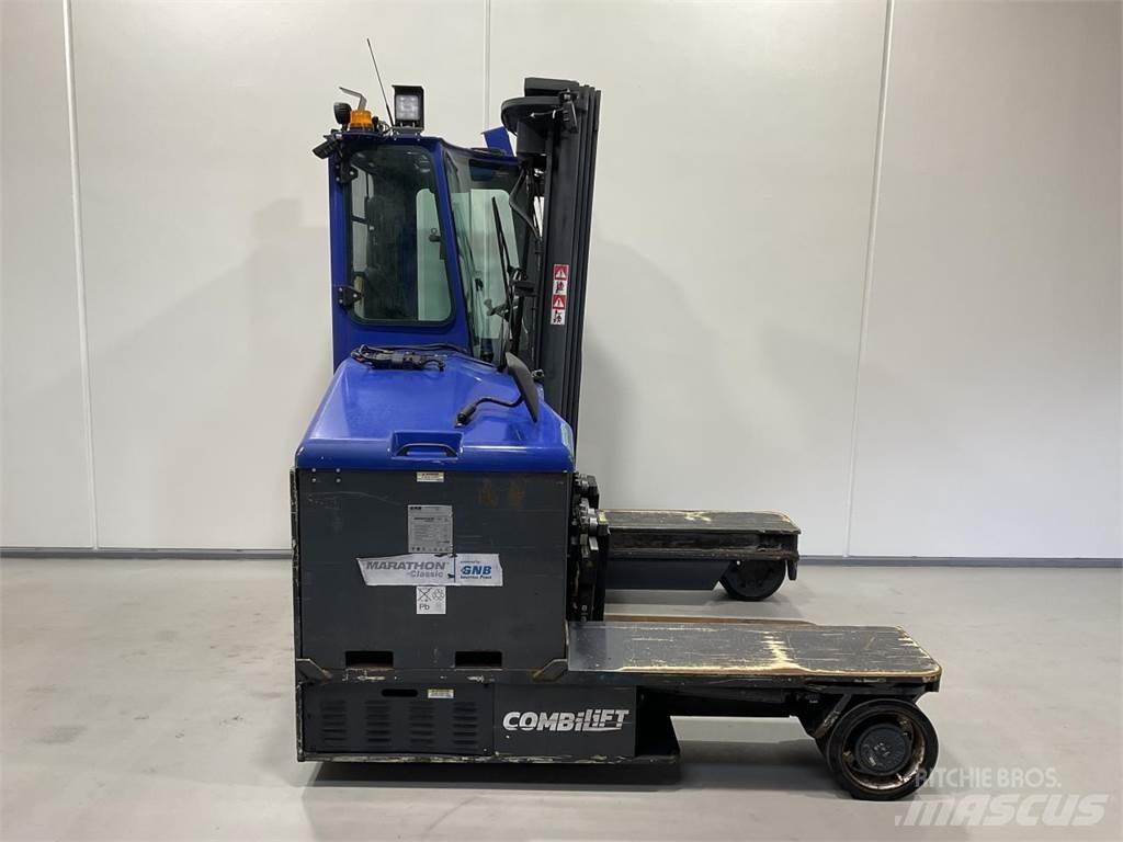 Combilift C4000ET 4 cestní vysokozdvižné vozíky