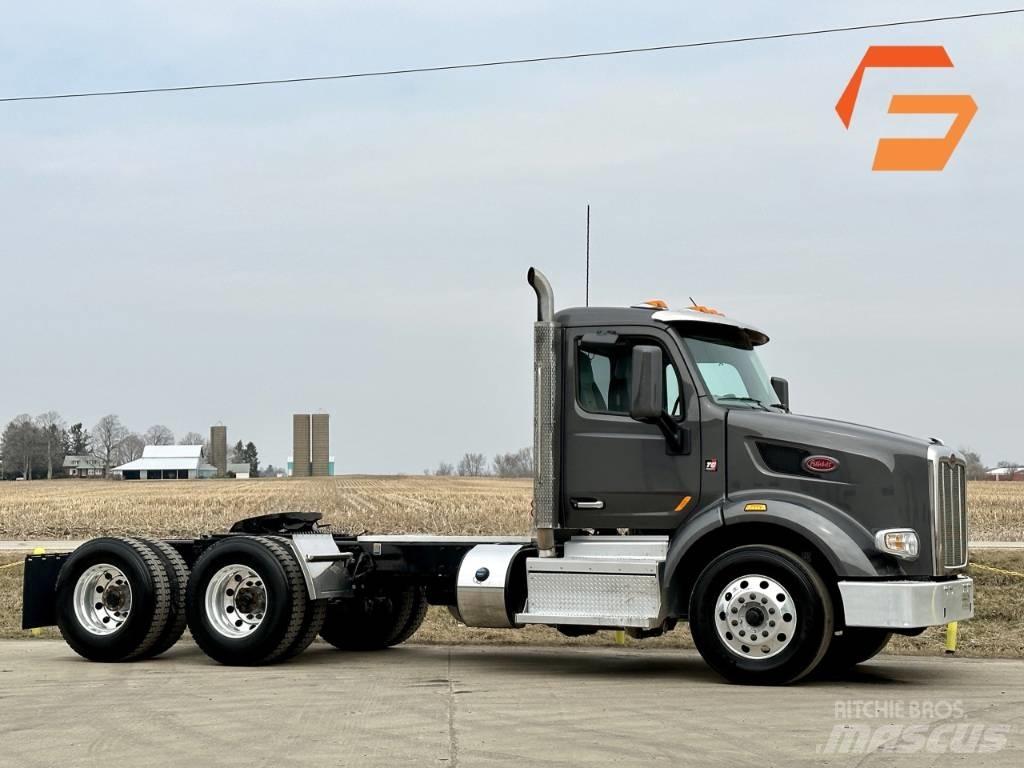Peterbilt 567 Tahače