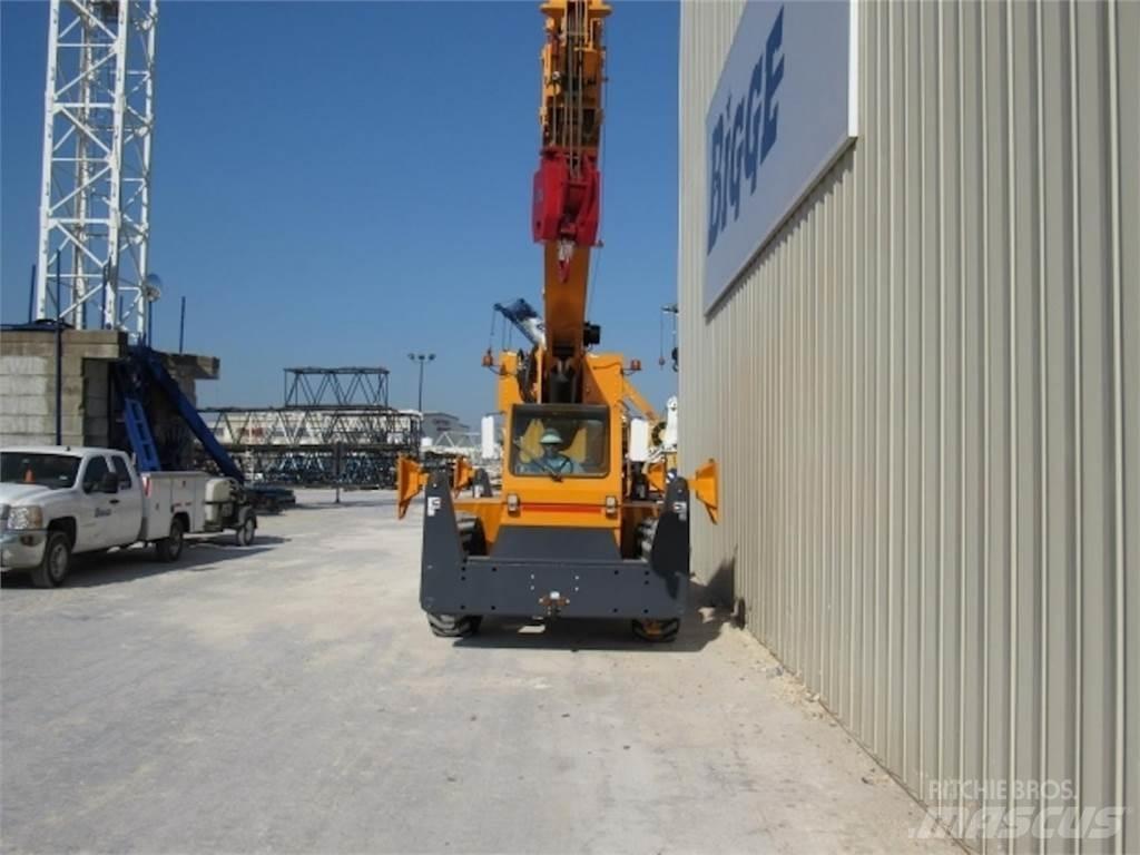 Broderson RT-400 Jeřáby pro těžký terén