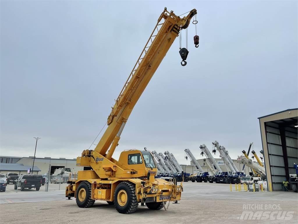 Tadano TR-300 Jeřáby pro těžký terén
