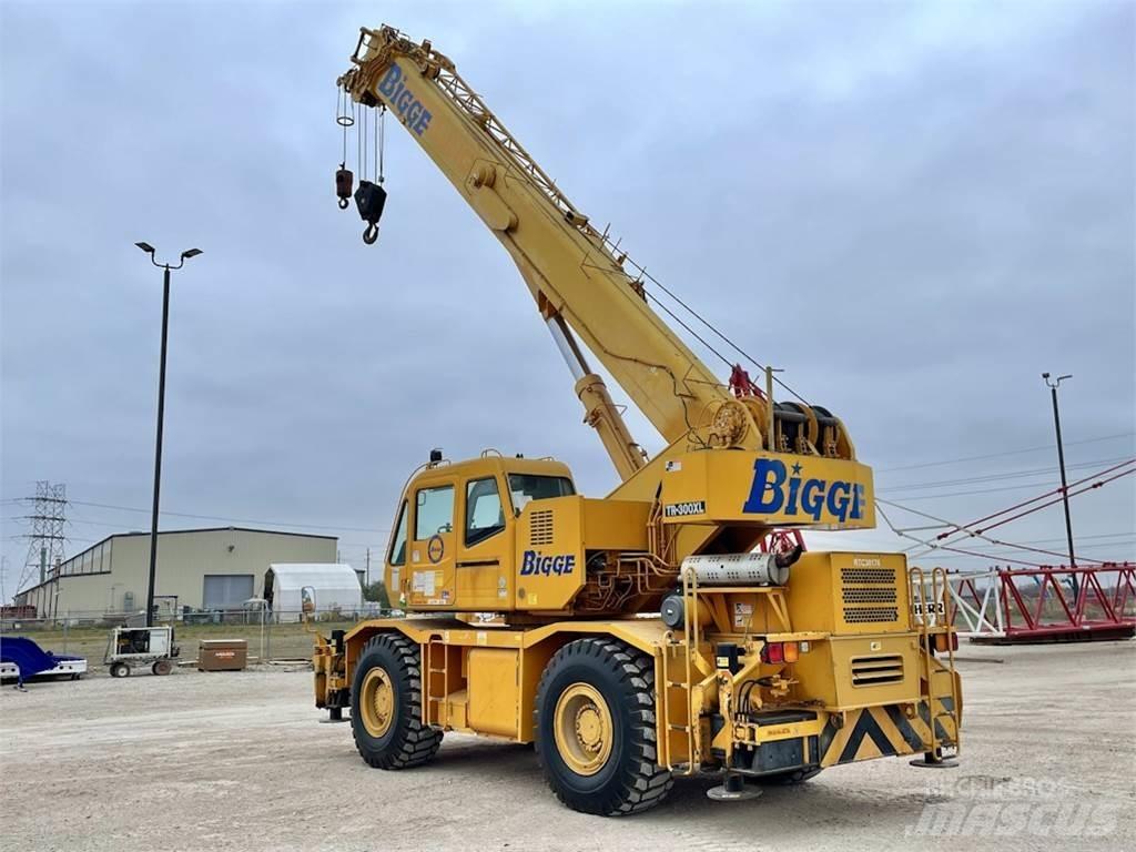 Tadano TR-300 Jeřáby pro těžký terén