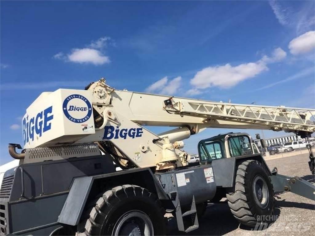 Terex CD225 Jeřáby pro těžký terén
