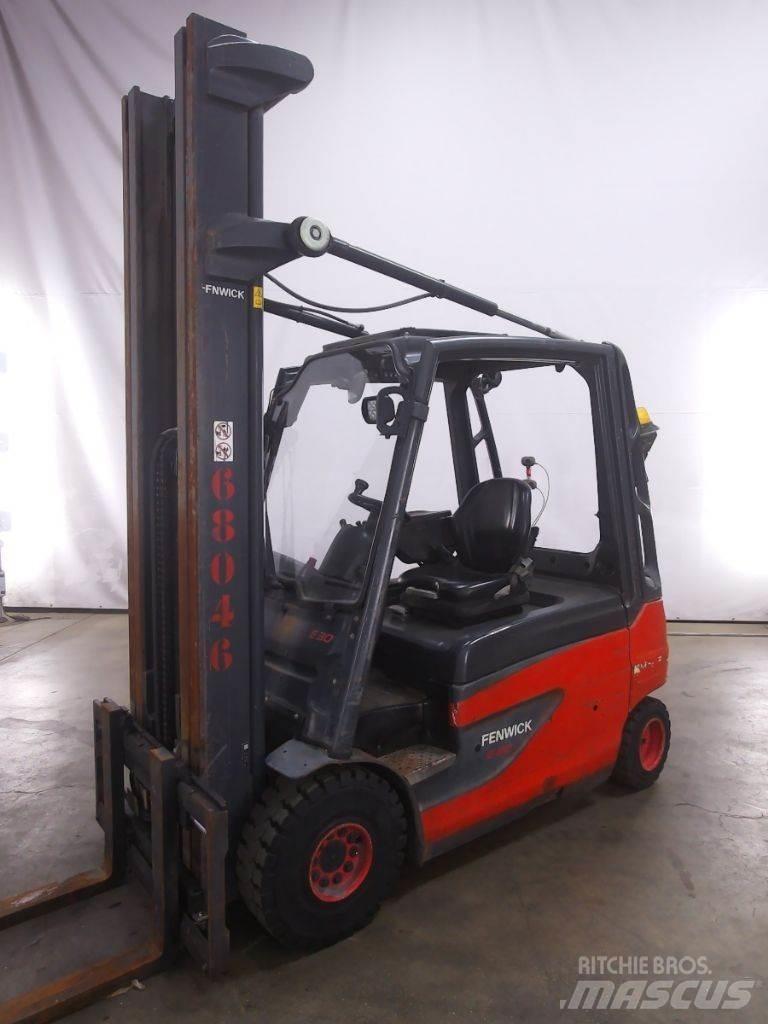 Linde E30L-01 Akumulátorové vozíky
