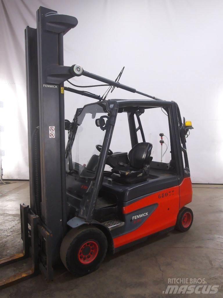 Linde E30L-01 Akumulátorové vozíky