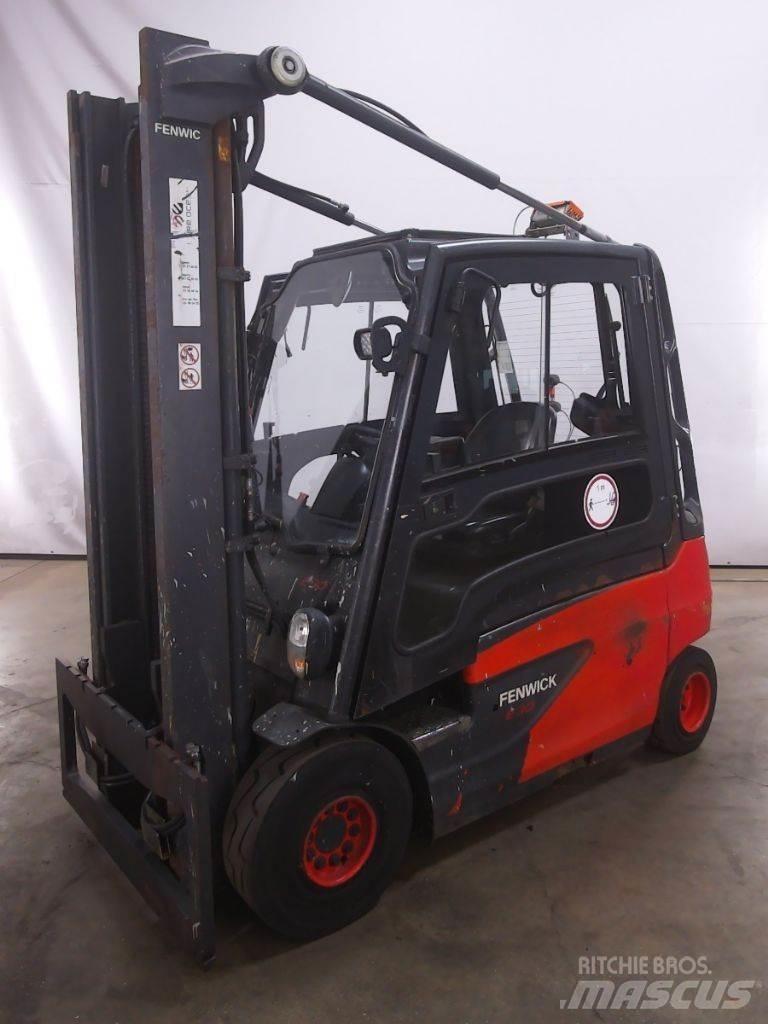 Linde E30L-01 Akumulátorové vozíky