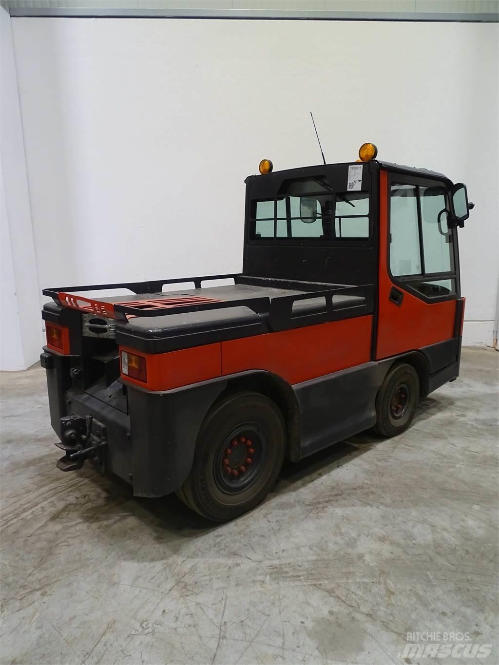 Linde P250 Vlečné vozíky
