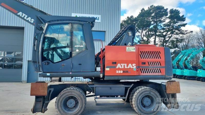 Atlas 250MH Stroje pro manipulaci s odpadem