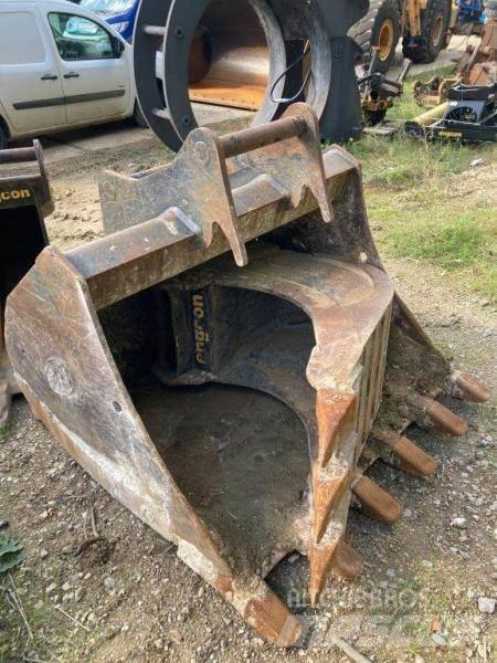 JCB 245XR Pásová rýpadla