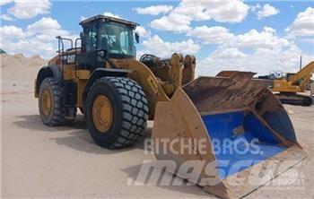 CAT 982M Kolové nakladače