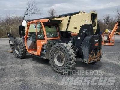 JLG 1255 Teleskopické manipulátory