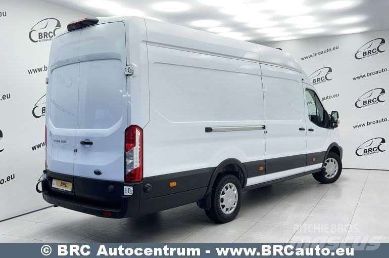 Ford Transit Skříňová nástavba