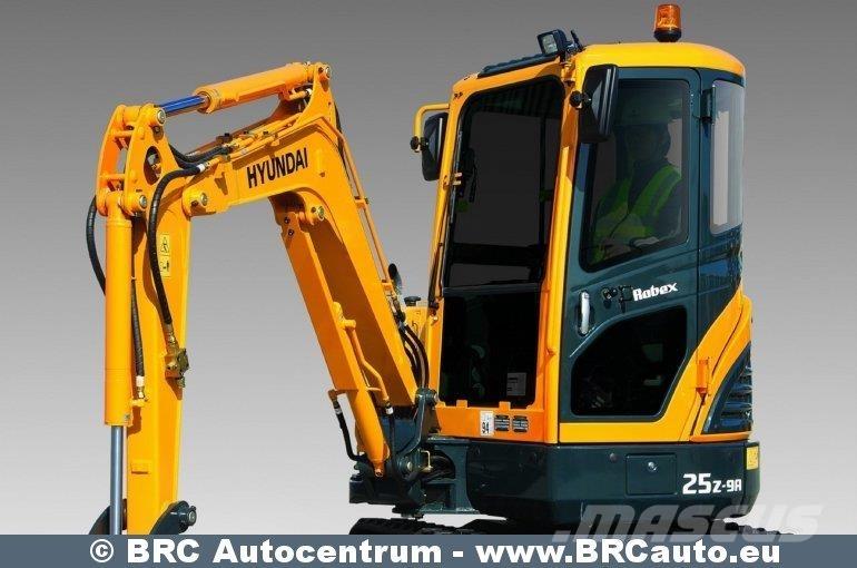 Hyundai R25Z-9AK Mini rýpadla < 7t