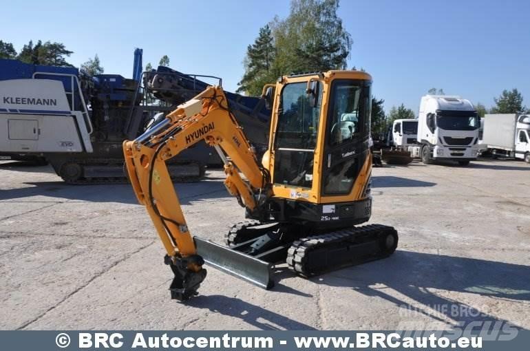 Hyundai R25Z-9AK Mini rýpadla < 7t