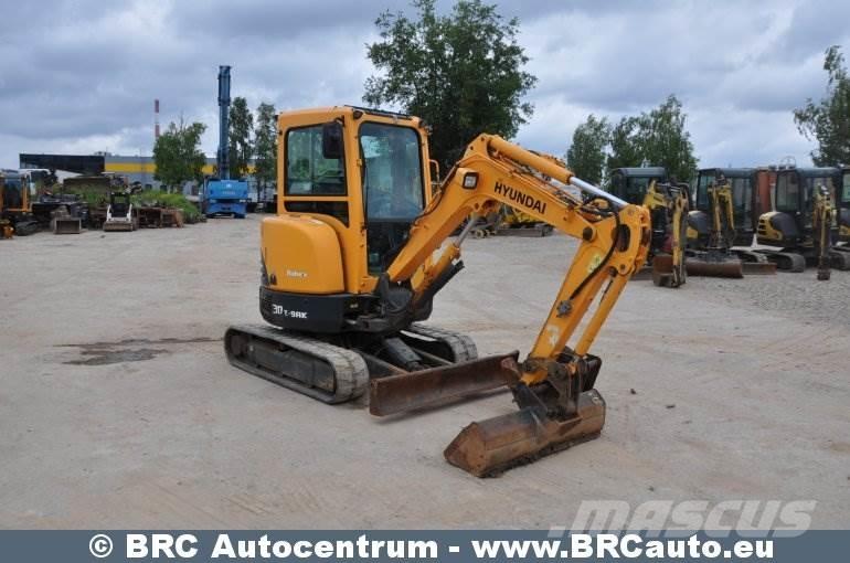 Hyundai R30Z-9AK Mini rýpadla < 7t