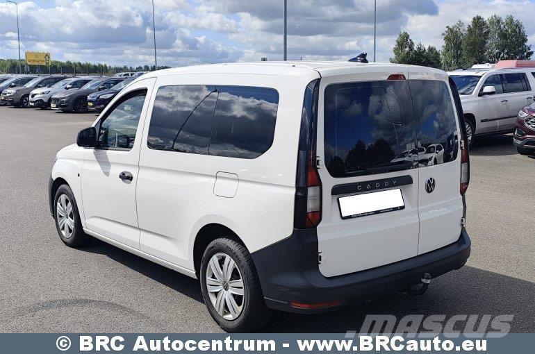 Volkswagen Caddy Minibusy