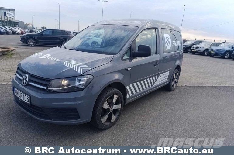Volkswagen Caddy Minibusy
