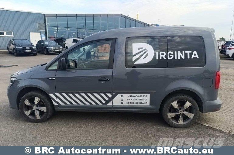 Volkswagen Caddy Minibusy