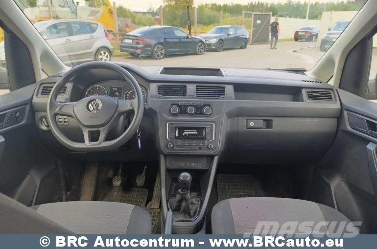 Volkswagen Caddy Minibusy