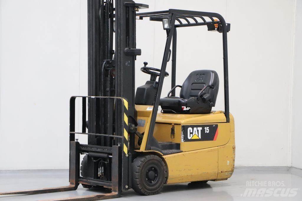 CAT EP15KRT-PAC Akumulátorové vozíky