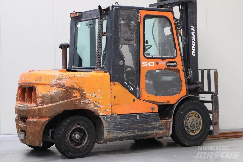 Doosan D50SC-5 Dieselové vozíky