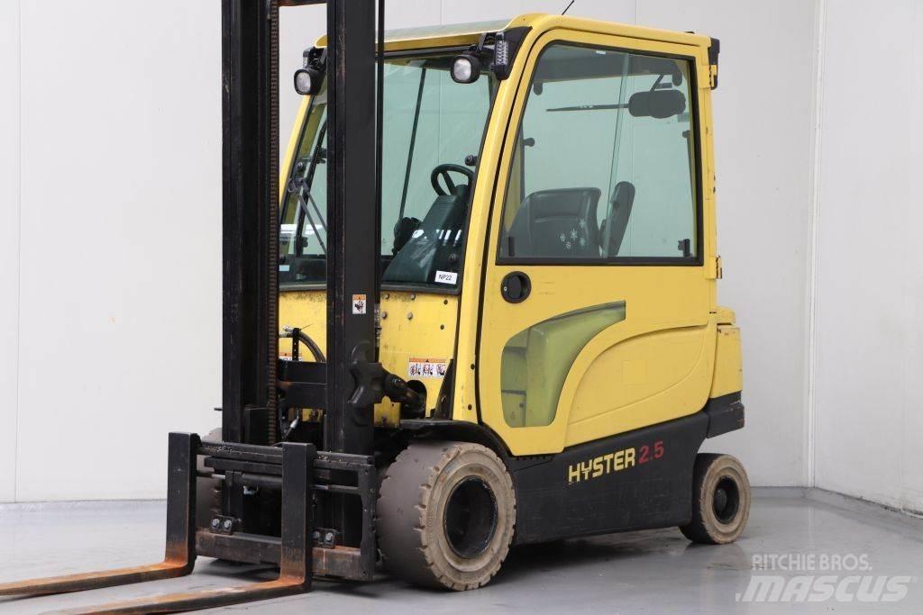 Hyster J2.5XN Akumulátorové vozíky
