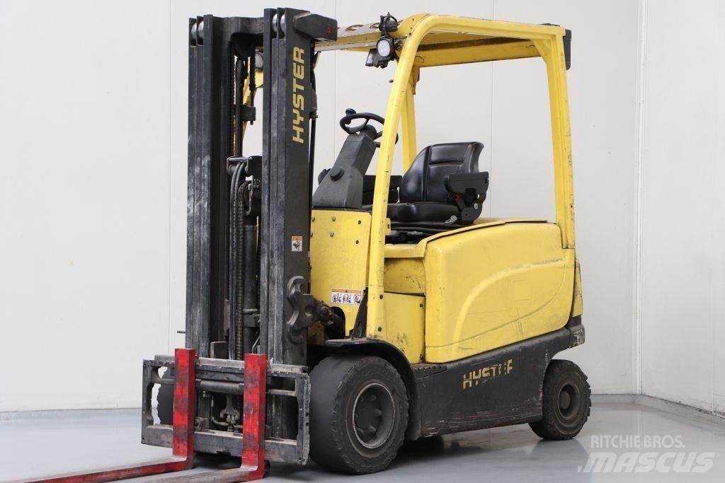 Hyster J2.5XN Akumulátorové vozíky