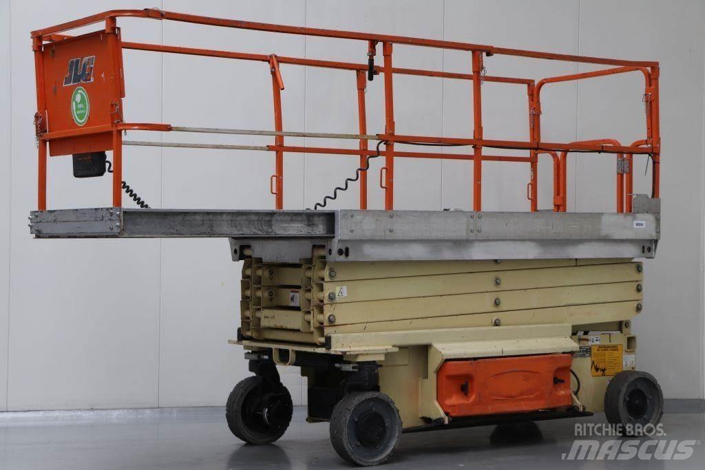 JLG 3246 ES Nůžková zvedací plošina