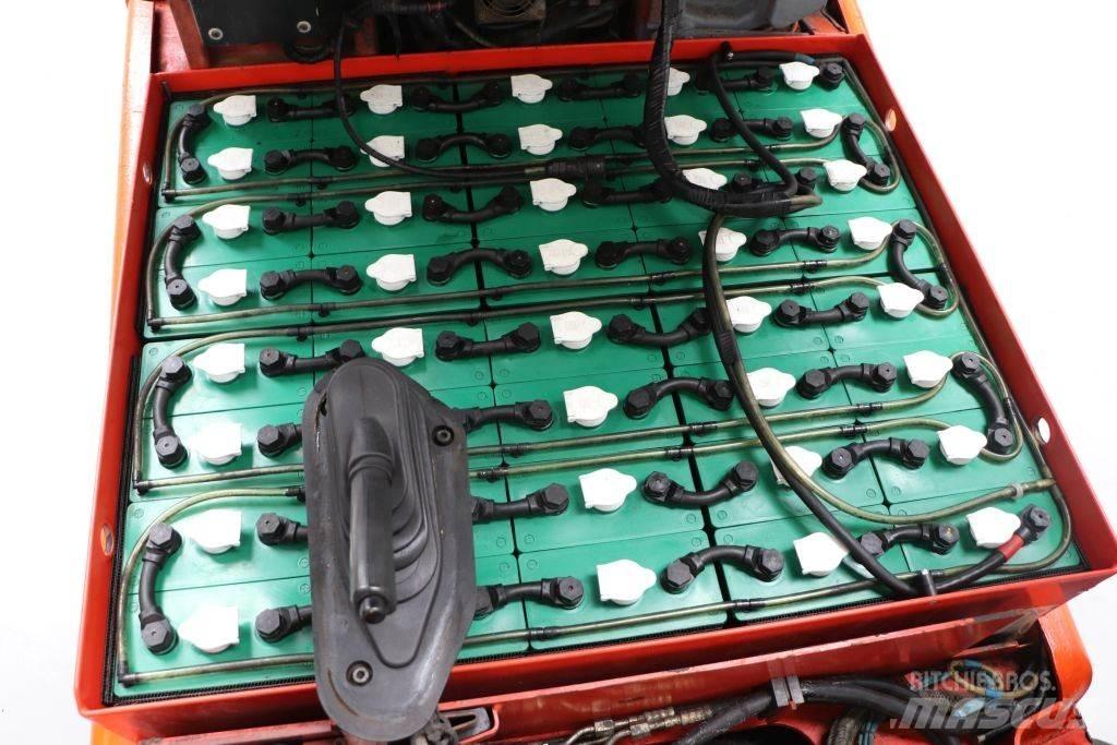 Linde E25S/03 Akumulátorové vozíky
