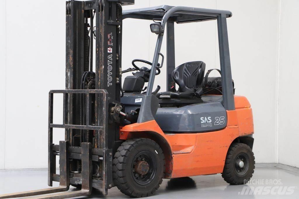Toyota 42-7FGF25 LPG vozíky